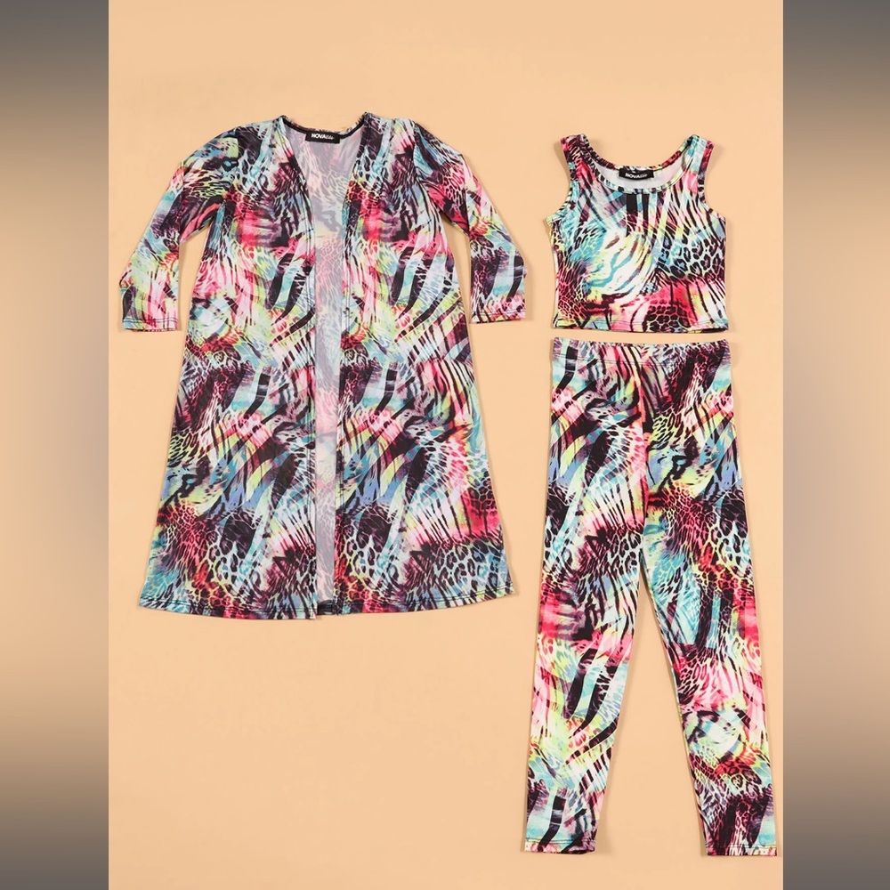 Toddler 3 piece legging set - Size 4 -New still in packaging